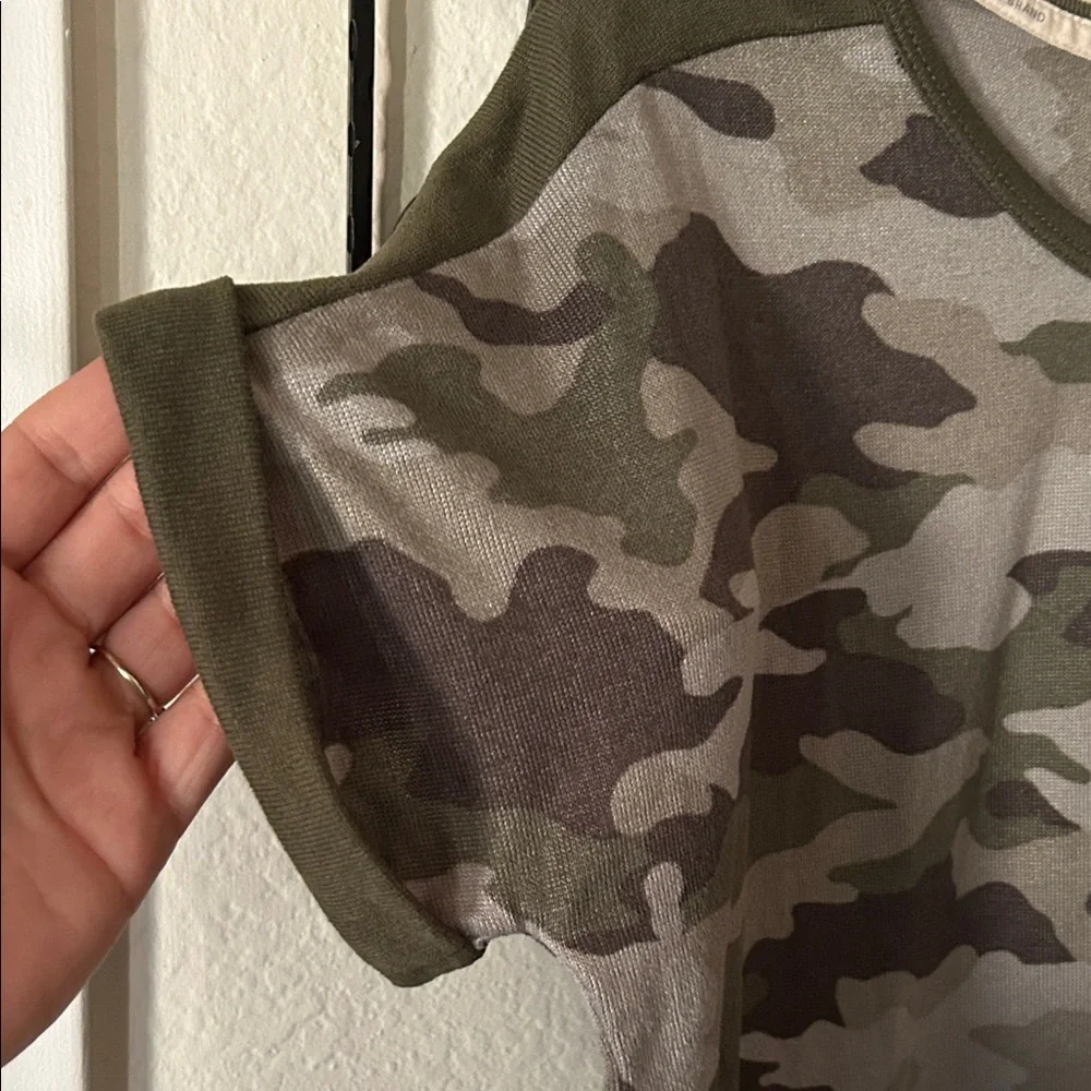 LUCKY BRAND Olive Camouflage Tee - Picture 3 of 3